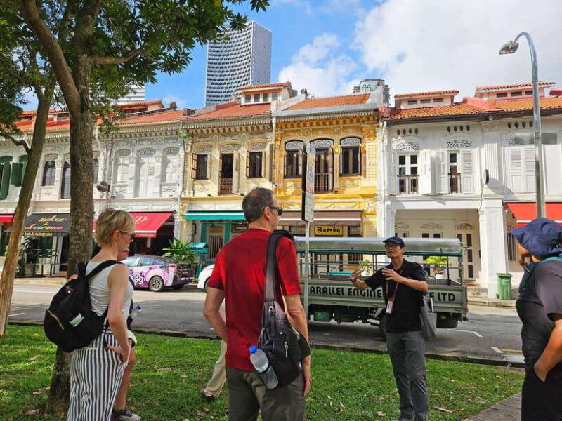 singapore-chinatown-and-little-india-guided-walking-tour