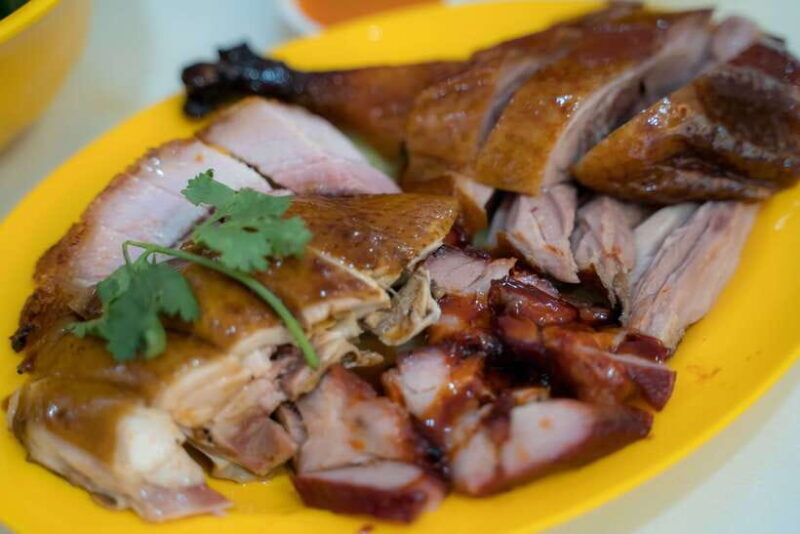 Singapore: Chinatown Hawkers Food Tour with 7 Food Tastings - Pricing and Value for Money