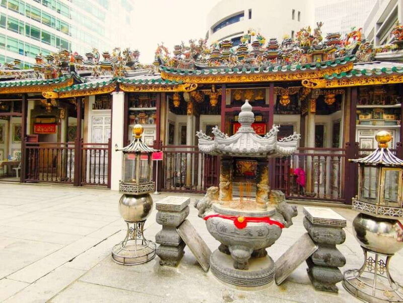 singapore-chinatown-historic-walking-tour-with-lunch