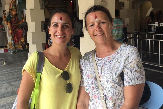 Singapore Customized Private Walking Tour With A Licensed Guide - The Practicalities: What You Can Expect