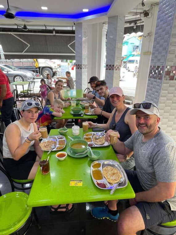 singapore-food-and-bike-tour-downtown