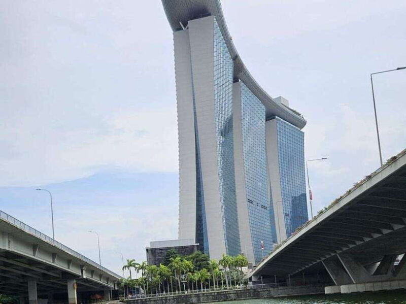 singapore-guided-city-tour-by-amphibious-duck-boat