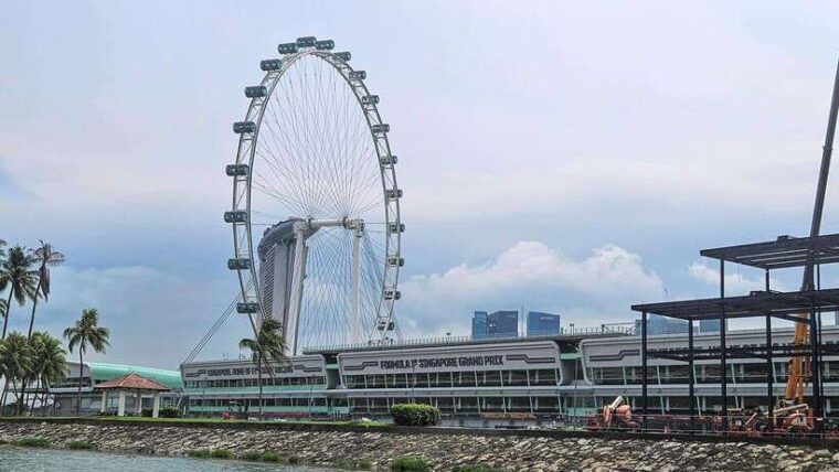 singapore-guided-city-tour-by-amphibious-duck-boat