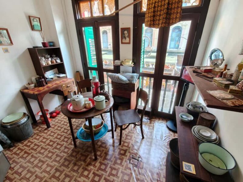 Singapore: Half-Day Chinatown Past and Present Tour - Key Points