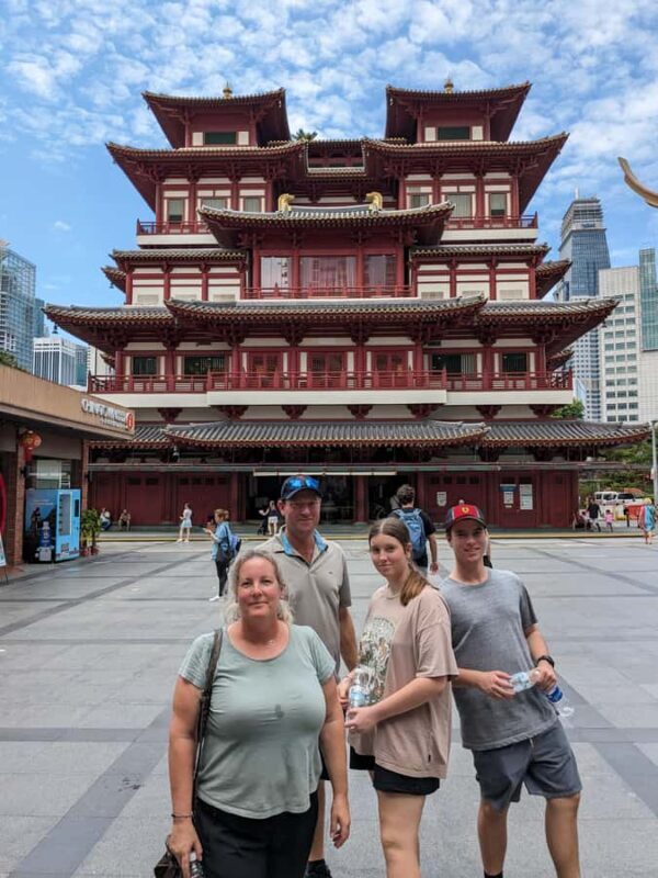 Singapore: Half-Day Street Food & Street Art Walking Tour - FAQ