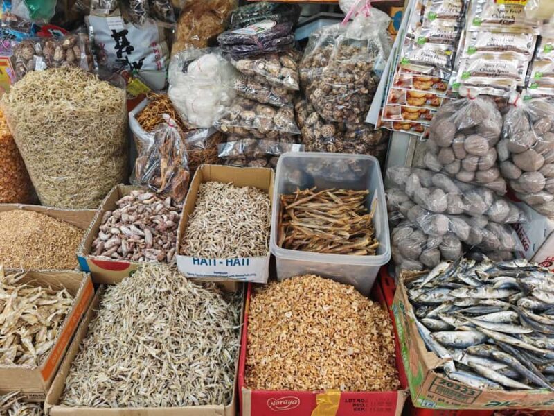 Singapore: Housing Estate Tour with Pickup - Key Points