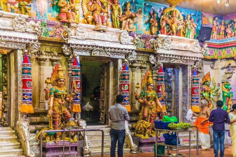 singapore-little-india-tekka-centre-temple-guided-tour
