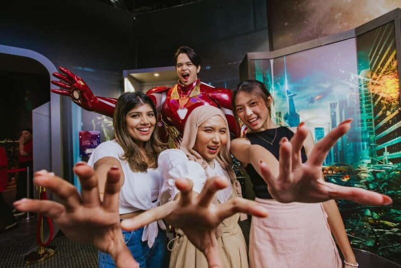 Singapore: Madame Tussauds Wax Museum - A Closer Look at the Experience