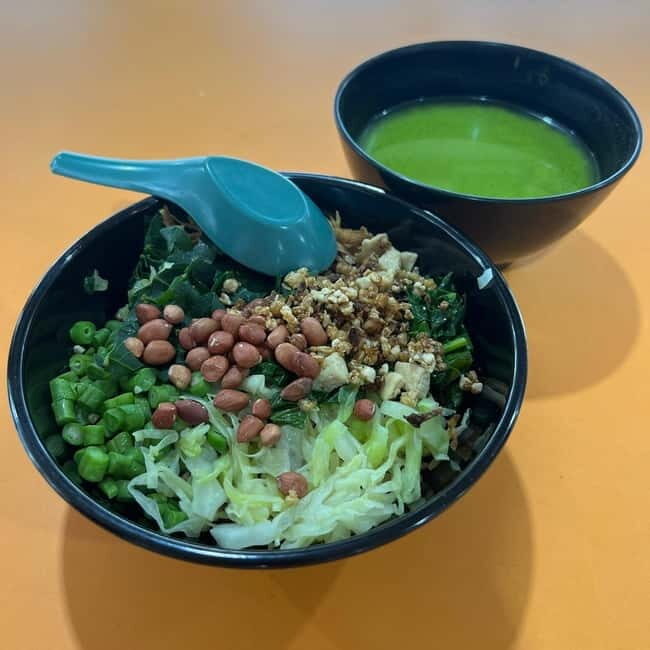 Singapore: Plant-Based Food Tour with Local Guide - Key Points