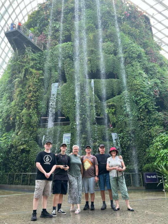 singapore-private-car-tour-with-local-driver-guide
