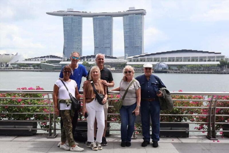 Singapore Private Customized Walking Tour in SPANISH! - What to Expect on Your Tour  