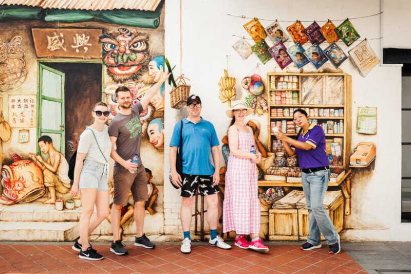 Singapore: Private Food & Heritage Walking Tour - The Sum Up