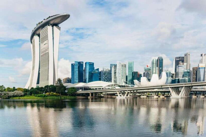 singapore-private-historical-highlight-city-bike-tour