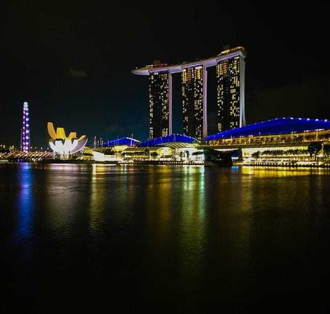 singapore-private-nighttime-sightseeing-with-river-cruise