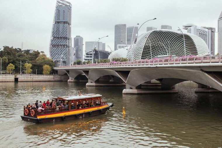 singapore-private-tour-w-locals-highlights-hidden-gems