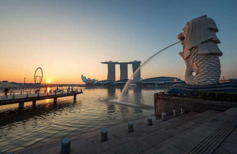 Singapore: Private Walking Tour with a Local - Singapore: Private Walking Tour with a Local