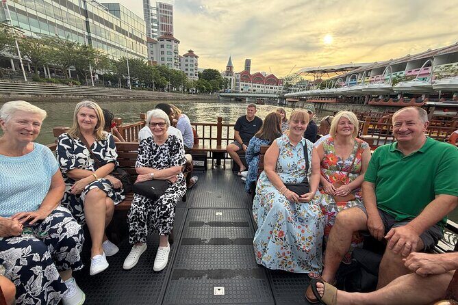 Singapore River Cruise and 2 Must-see Water Light Shows - An In-Depth Look at the Tour Experience