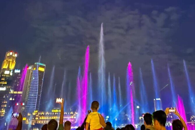 Singapore River Cruise and Light Shows - Key Points