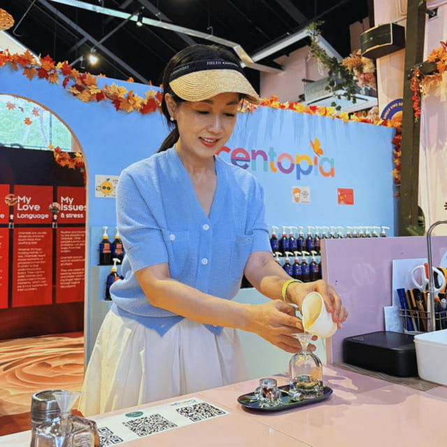 singapore-scent-crafting-workshop-with-rainforest-orchids