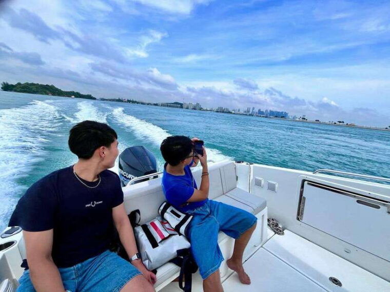singapore-southern-islands-speedboat-adventure