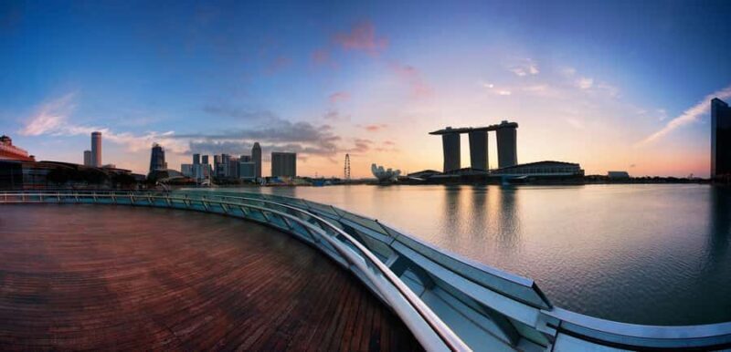 Singapore: Sunset Bike Tour with Hawker Food Experience - What to Expect on the Day