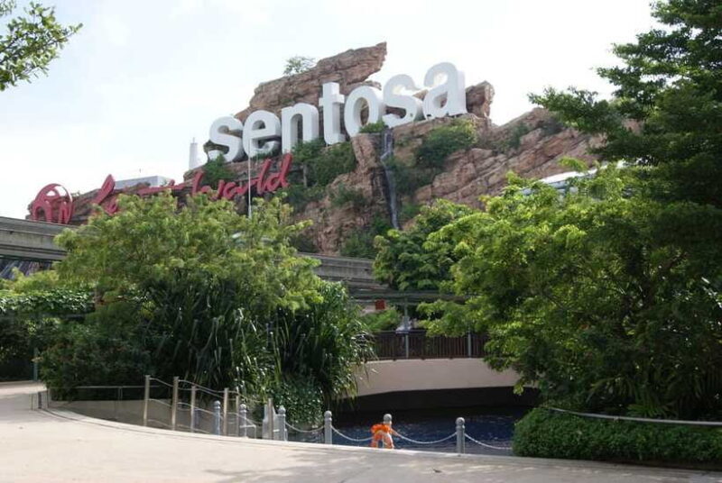 Singapore : Sunset Cable Car, Wings Of Time at Sentosa - Final Thoughts: Who Will Love This Experience?