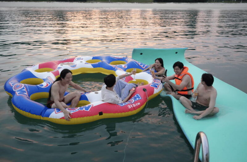 singapore-yacht-charter-onboard-sunrider
