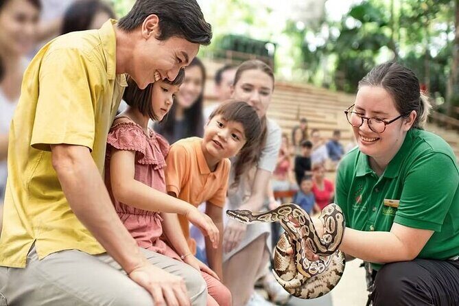 Singapore Zoo Tickets with Tram Ride - What to Expect from the Singapore Zoo Experience