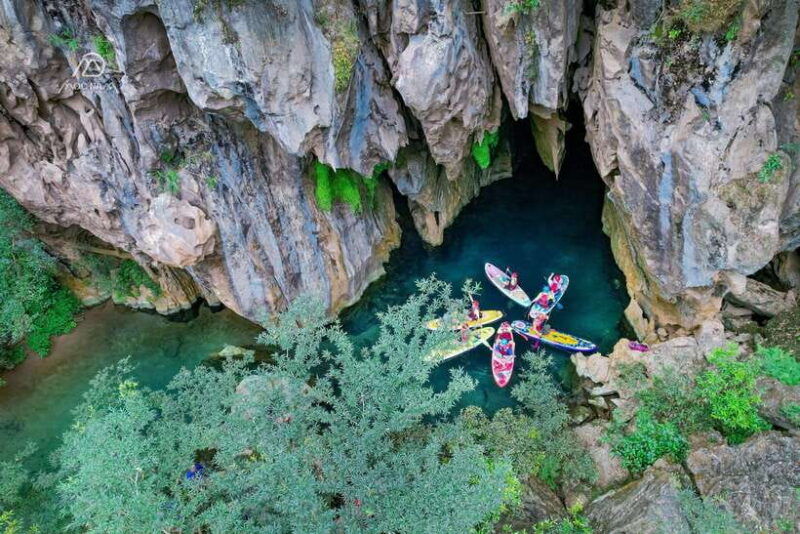 sinh-ton-valley-tour-explore-dark-cave-and-e-cave
