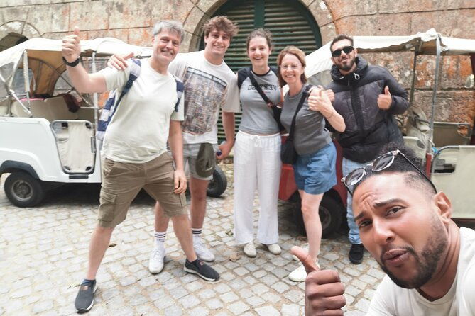 sintra-all-palaces-aguda-azenhas-do-mar-and-apple-beach