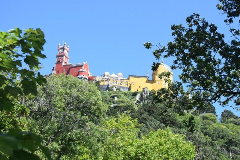 sintra-and-cascais-private-tour-with-a-local