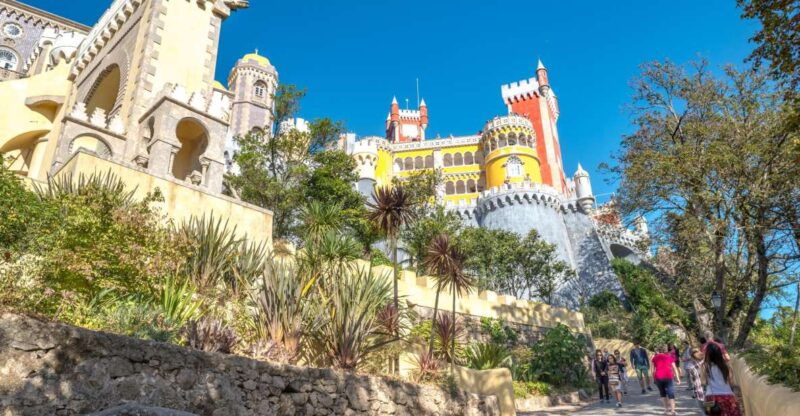 sintra-and-cascais-small-group-tour-from-lisbon-2