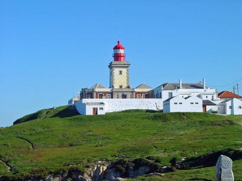 sintra-cascais-cabo-da-roca-belem-private-tour