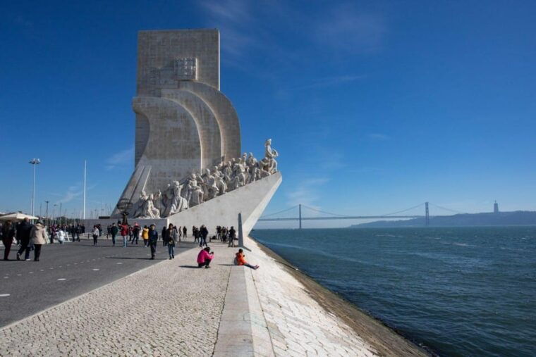sintra-cascais-cabo-da-roca-belem-private-tour