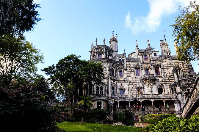 sintra-cascais-highlights-private-tour-from-lisbon