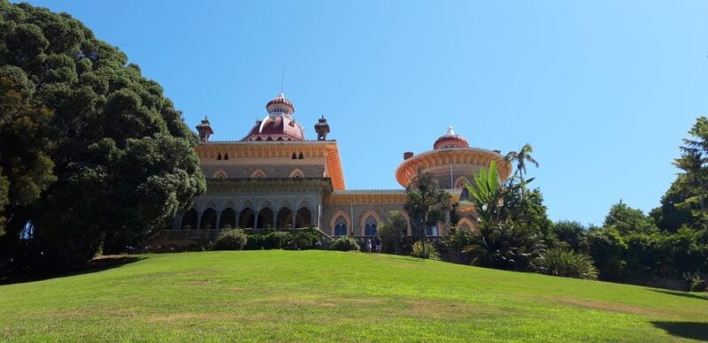 sintra-cascais-in-one-day-renault-4l-tour-full-day