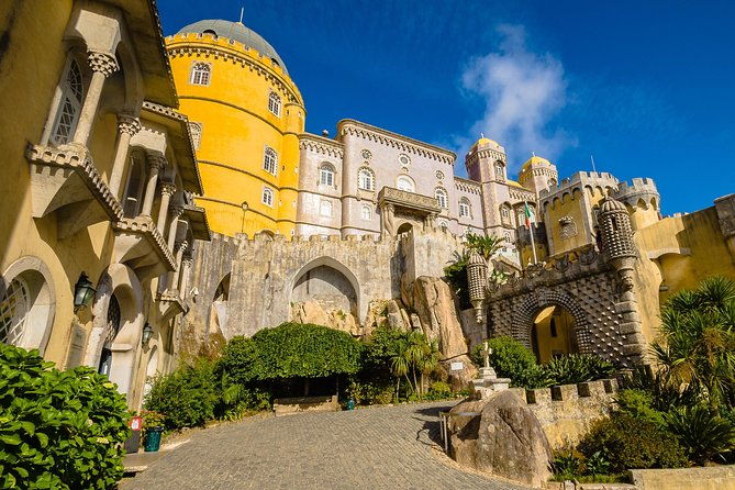 sintra-castles-and-cascais-in-one-day-from-lisbon