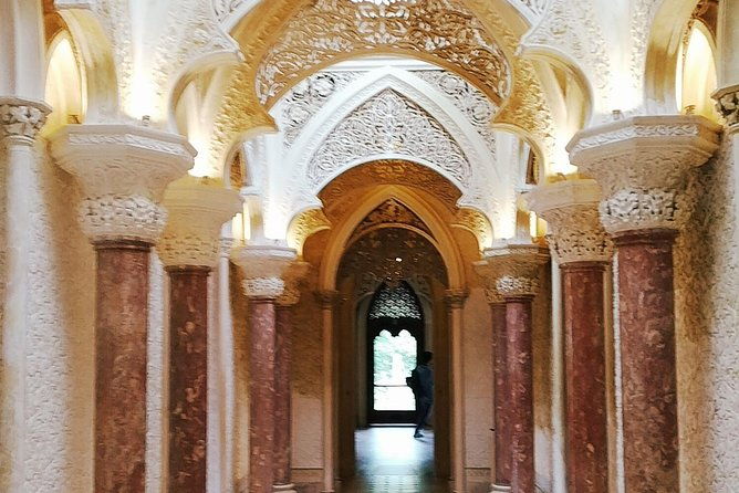 sintra-encantada-private-tour-village-palace-and-pena-palace