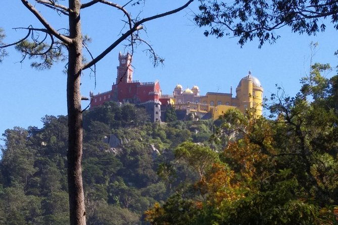 sintra-encantada-private-tour-village-palace-and-pena-palace