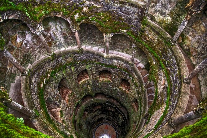 sintra-full-day-small-group-tour-let-the-fairy-tale-begin