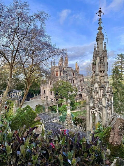 sintra-guided-tour-with-quinta-da-regaleira-entry