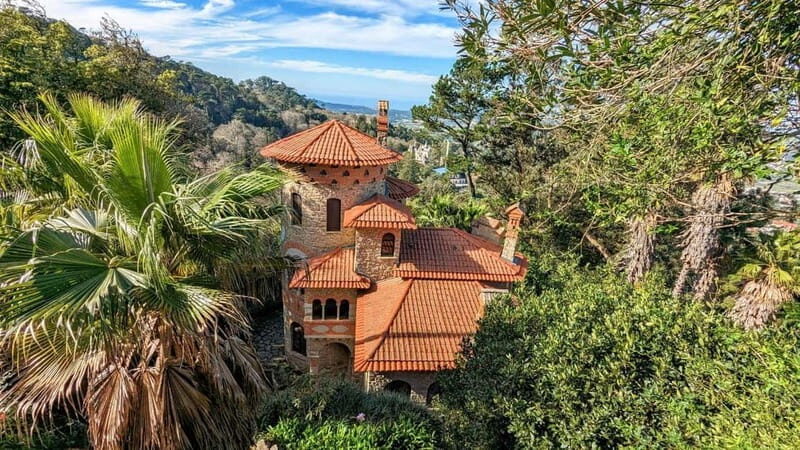 Sintra Hike: Past palaces and hidden paths. - The Essentials of the Sintra Hike: Past Palaces and Hidden Paths