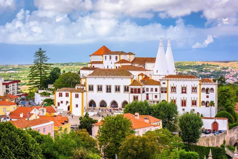 Sintra Hike: Past palaces and hidden paths. - Who This Tour Is Perfect For