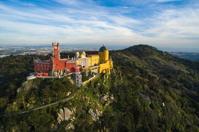 Sintra Mountain Guided Tour: Pena Palace & Moorish Castle Tickets - FAQs