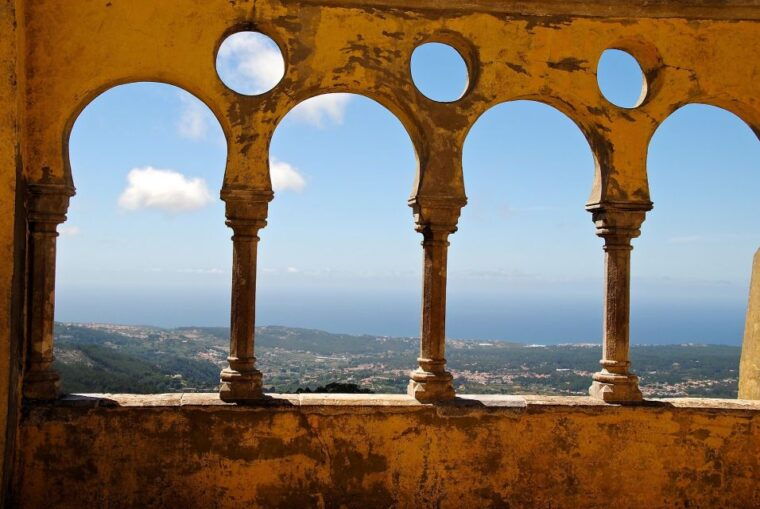 sintra-palaces-and-cascais-magical-experience-private-tour