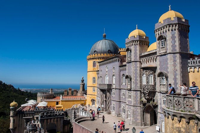 sintra-palaces-private-tour-with-pena-palace-and-quinta-da-regaleira