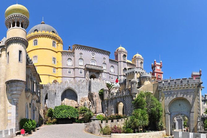 sintra-pena-palace-and-cascais-full-day-tour-from-lisbon