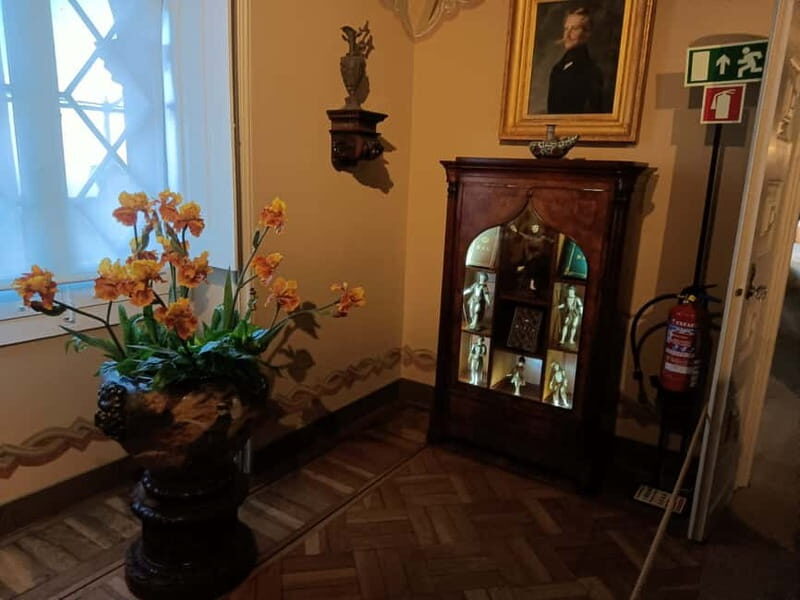Sintra: Pena Palace and Park Entry Ticket with Tuk Tuk Ride - FAQ