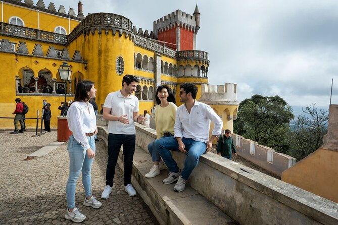 sintra-pena-palace-cabo-da-roca-hiking-guided-tour-from-lisbon