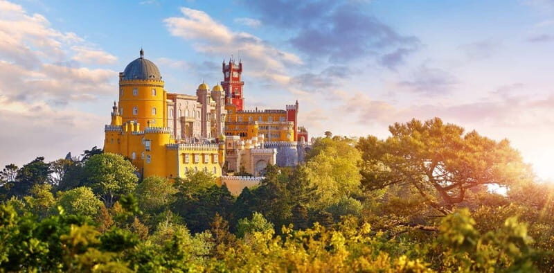 Sintra: Pena Palace & Coastal Gems Day Tour with Fast Track - Practical Details & Tips